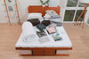 quarto organizado cama de madeira com gavetas bali