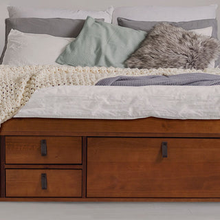 Quarto com cama com gavetas king size bali na cor caramelo