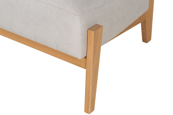 Poltrona para Sala Luna - Areia e Tecido Bege detalhe pe