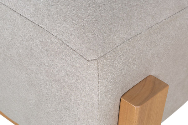 Poltrona para Sala Luna - Areia e Tecido Bege detalhe tecido 2