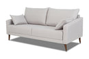 sofa 3 lugares malta cinza claro visto na diagonal em fundo infinito