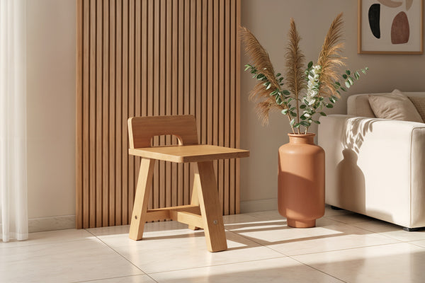 banqueta hai ambientada na sala de estar