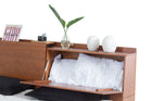 cabeceira de king bali caramelo em fundo branco detalhe porta basculante