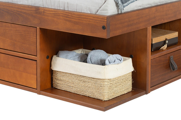 cama bali de queen caramelo em fundo branco detalhe nicho