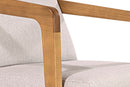 detalhe madeira poltrona para sala de estar mantra em madeira de eucalipto assento encosto estofado