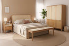 linha serena ambientada no quarto