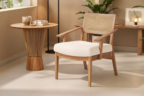 poltrona vitrola bege ambientada na sala