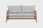 sofa 2 lugares trance cedro e tecido bege em gif mostrando vários ângulos