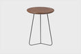 Mesa Lateral Jade 59 cm vista em varios angulos em fundo branco