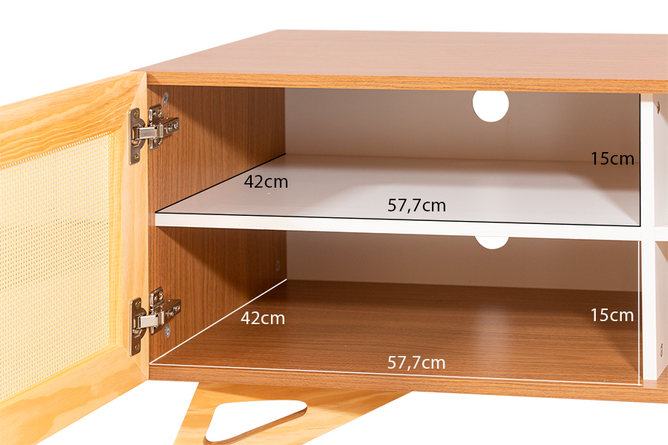rack para sala 120 cm yono freijó e rattan com porta aberta e medidas internas escritas na imagem