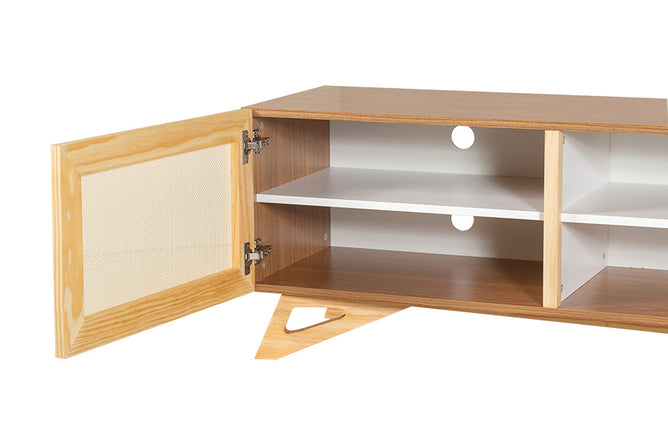 rack para sala 180 cm yono freijó e rattan com uma porta aberta mostrando prateleiras internas em fundo branco