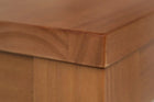 banqueta para bar baixa pueto nozes focando nos detalhes
