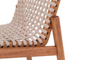 cadeira confortavel trama kit com 2 jatoba e corda areia em fundo infinito focando na trama do assento e encosto