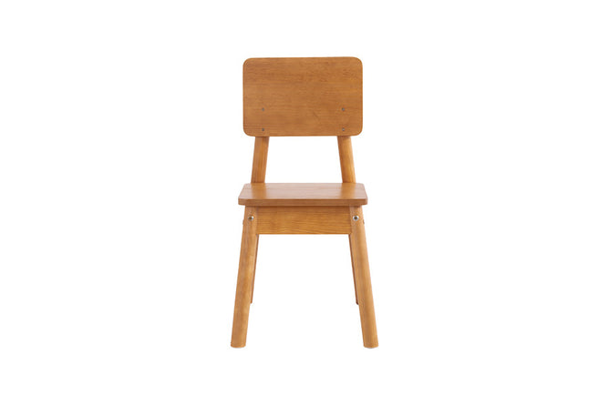 cadeira para quarto baviera nozes em fundo infinito vista de frente