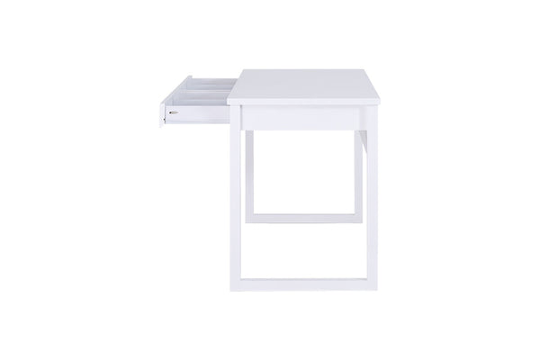 escrivaninha mdf 120 duna branco giz mostrando acabamento visto pela lateral em fundo infinito