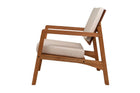 poltrona confortavel comodita jatoba visto de lado em fundo branco