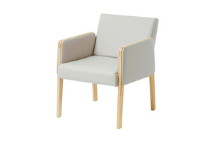 Poltrona para Sala Arpoador - Natural e Tecido Bege