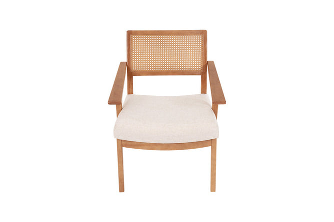 poltronas decorativas vitrola nozes com bege vista de frente em fundo branco