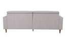sofa 3 lugares nairobi cinza claro em fundo infinito visto de tras
